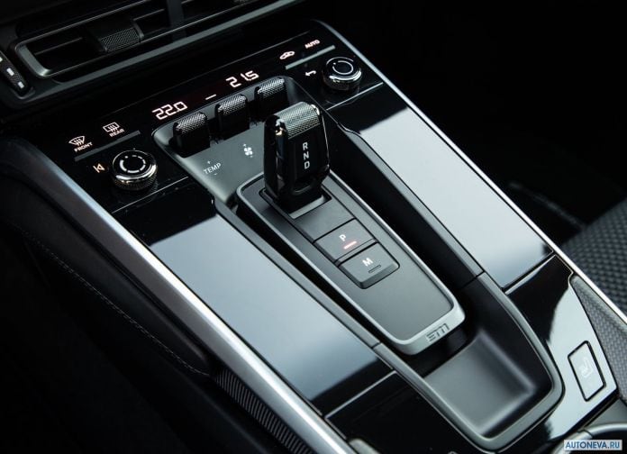 2019 Porsche 911 Carrera S - фотография 110 из 150
