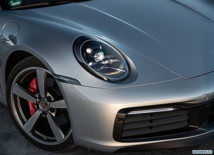2019 Porsche 911 Carrera S - фотография 129 из 150
