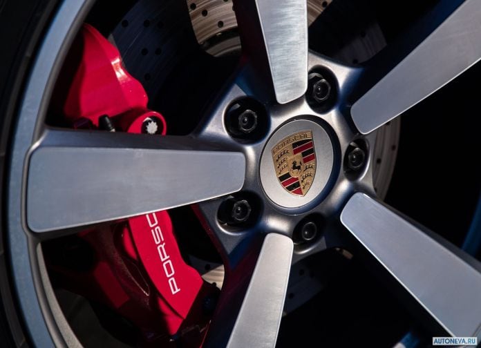 2019 Porsche 911 Carrera S - фотография 138 из 150