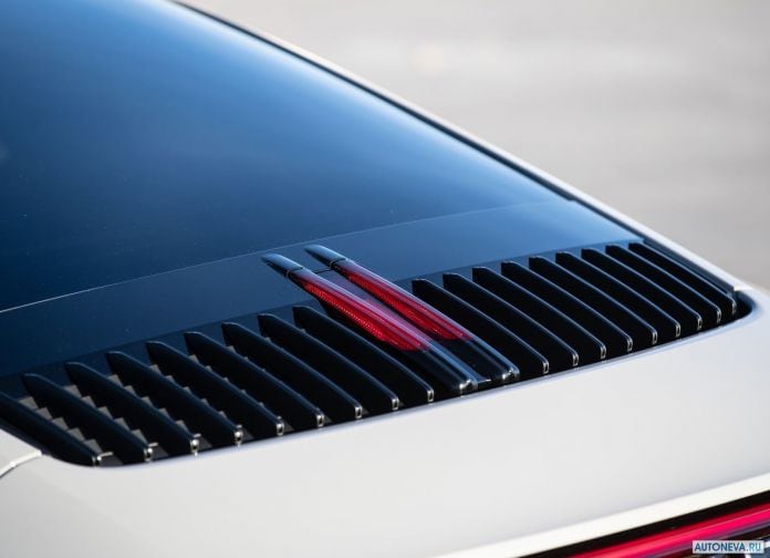 2019 Porsche 911 Carrera S - фотография 140 из 150