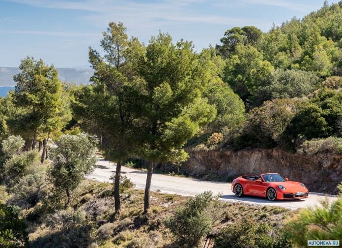 2019 Porsche 911 Carrera S Cabriolet - фотография 24 из 250