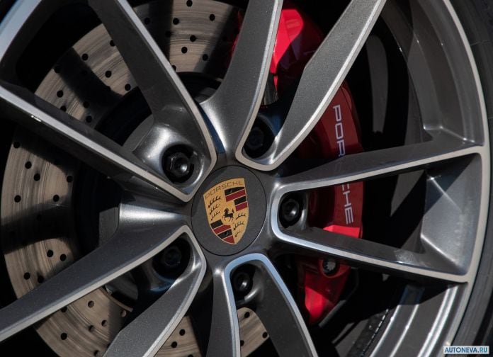 2019 Porsche 911 Carrera S Cabriolet - фотография 223 из 250