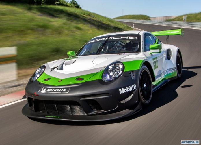 2019 Porsche 911 GT3 R - фотография 4 из 12