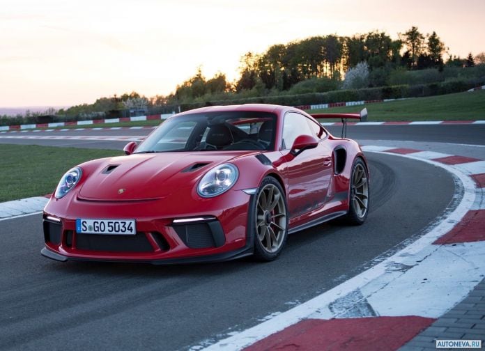 2019 Porsche 911 GT3 RS - фотография 2 из 180