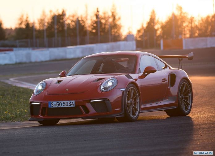2019 Porsche 911 GT3 RS - фотография 10 из 180