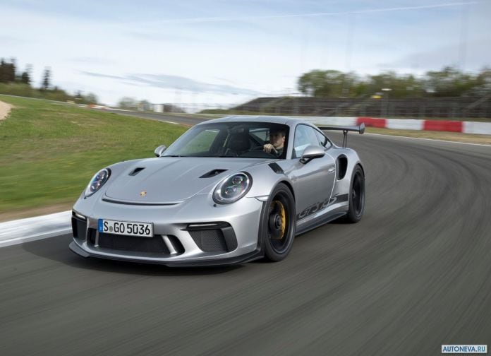 2019 Porsche 911 GT3 RS - фотография 28 из 180