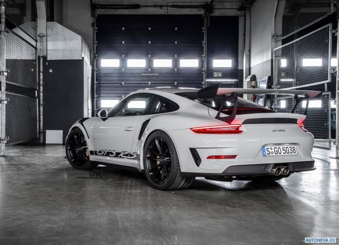 2019 Porsche 911 GT3 RS - фотография 53 из 180