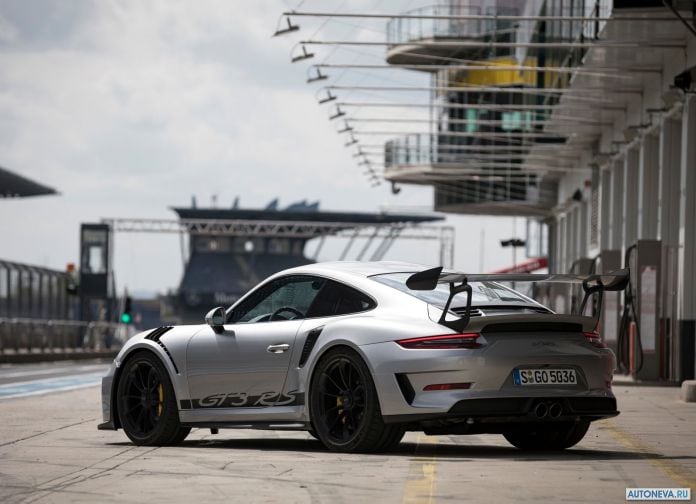 2019 Porsche 911 GT3 RS - фотография 55 из 180
