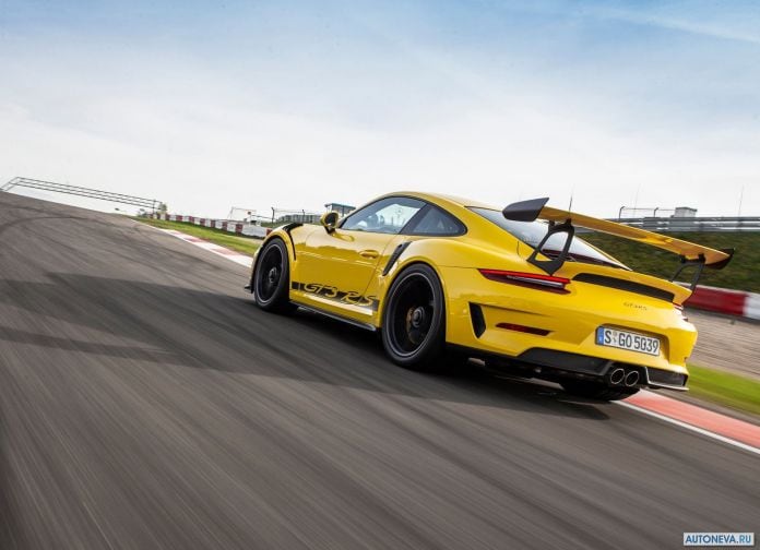 2019 Porsche 911 GT3 RS - фотография 65 из 180