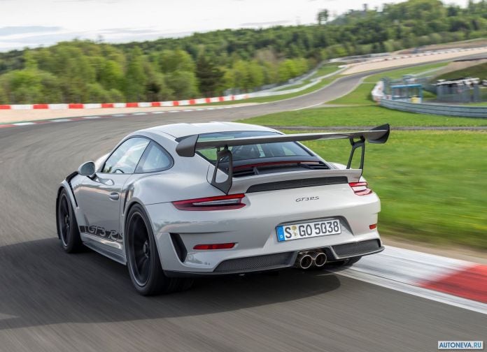 2019 Porsche 911 GT3 RS - фотография 67 из 180