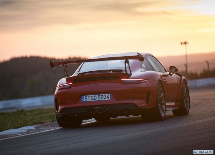 2019 Porsche 911 GT3 RS - фотография 84 из 180