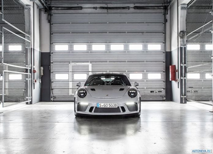 2019 Porsche 911 GT3 RS - фотография 86 из 180