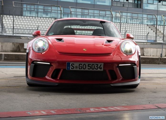 2019 Porsche 911 GT3 RS - фотография 88 из 180