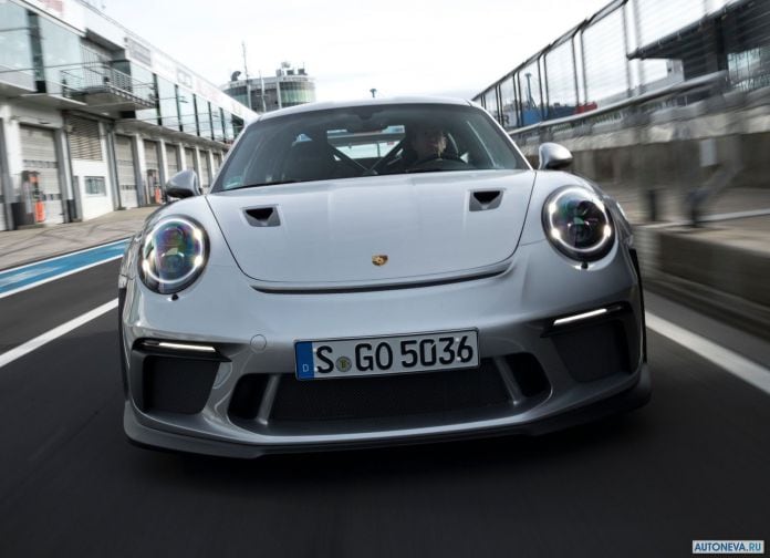 2019 Porsche 911 GT3 RS - фотография 90 из 180