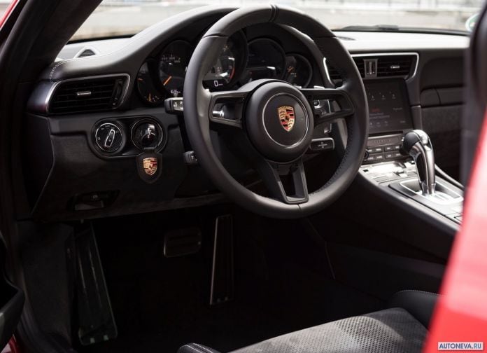 2019 Porsche 911 GT3 RS - фотография 106 из 180