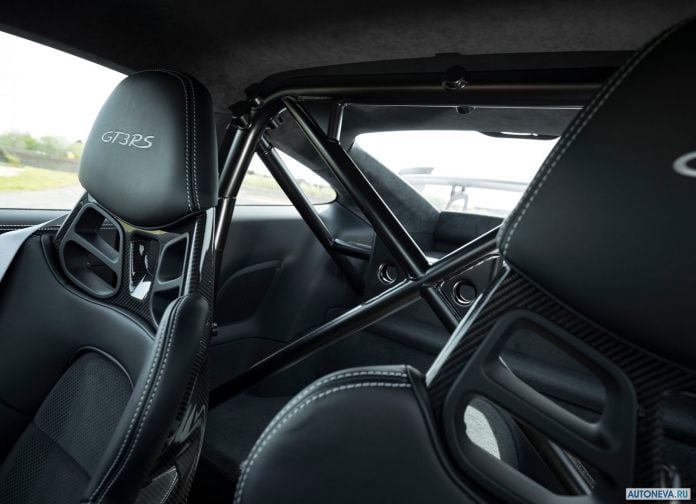 2019 Porsche 911 GT3 RS - фотография 119 из 180
