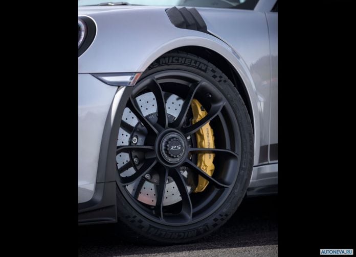 2019 Porsche 911 GT3 RS - фотография 177 из 180