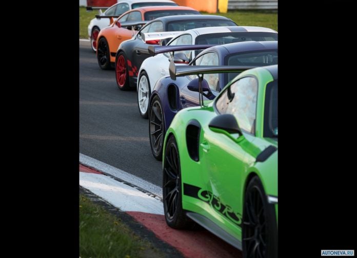 2019 Porsche 911 GT3 RS Weissach Package - фотография 110 из 110