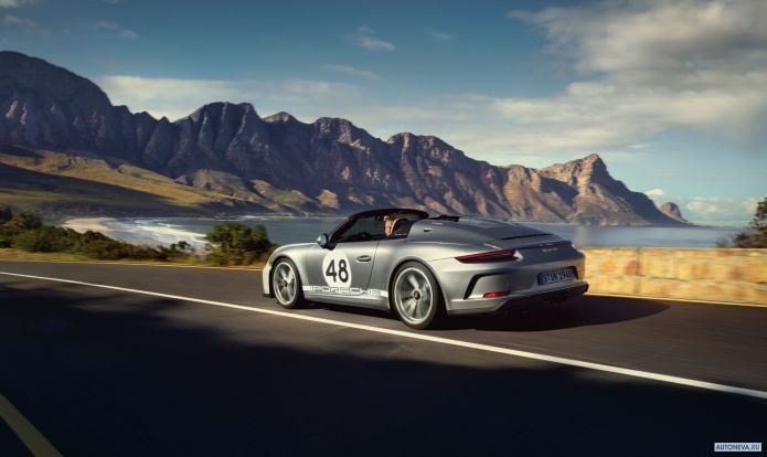 2019 Porsche 911 Speedster - фотография 1 из 8