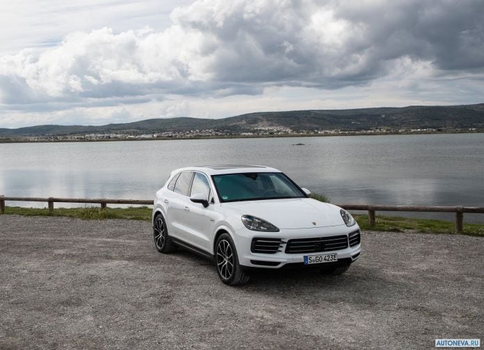 2019 Porsche Cayenne E-hybrid - фотография 9 из 180