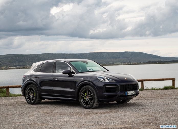 2019 Porsche Cayenne E-hybrid - фотография 11 из 180