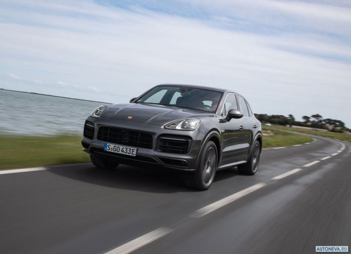 2019 Porsche Cayenne E-hybrid - фотография 33 из 180