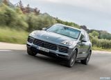 porsche_2019_cayenne_e_hybrid_048.jpg