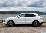 porsche_2019_cayenne_e_hybrid_062.jpg