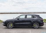 porsche_2019_cayenne_e_hybrid_063.jpg