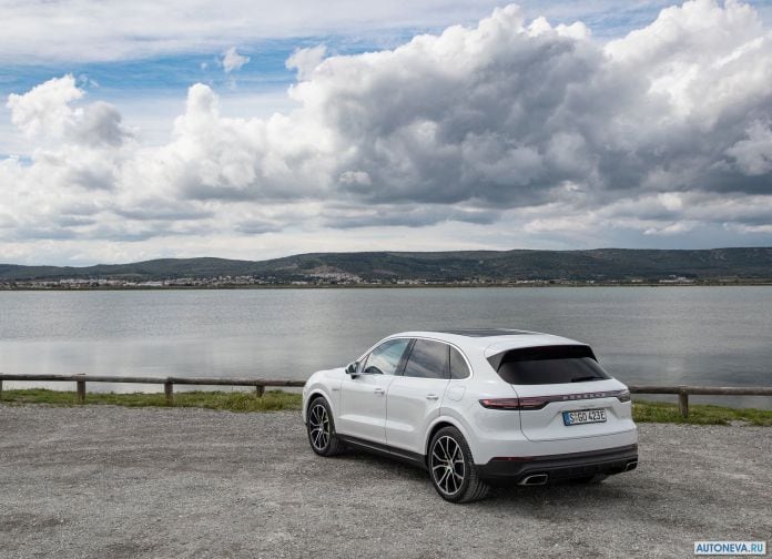 2019 Porsche Cayenne E-hybrid - фотография 76 из 180