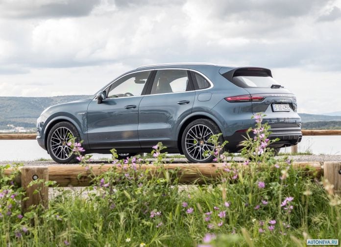 2019 Porsche Cayenne E-hybrid - фотография 82 из 180