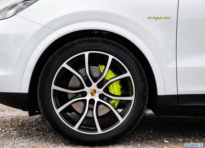 2019 Porsche Cayenne E-hybrid - фотография 159 из 180