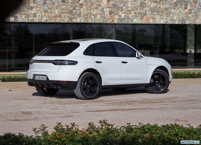 2019 Porsche Macan S - фотография 92 из 225