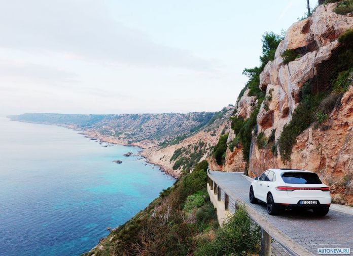 2019 Porsche Macan S - фотография 101 из 225