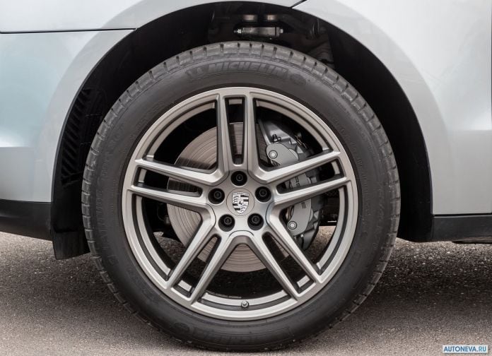2019 Porsche Macan S - фотография 197 из 225