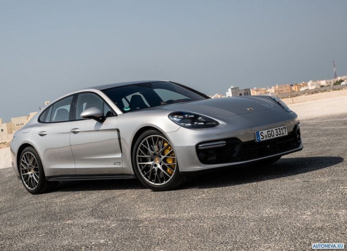 2019 Porsche Panamera GTS - фотография 9 из 238