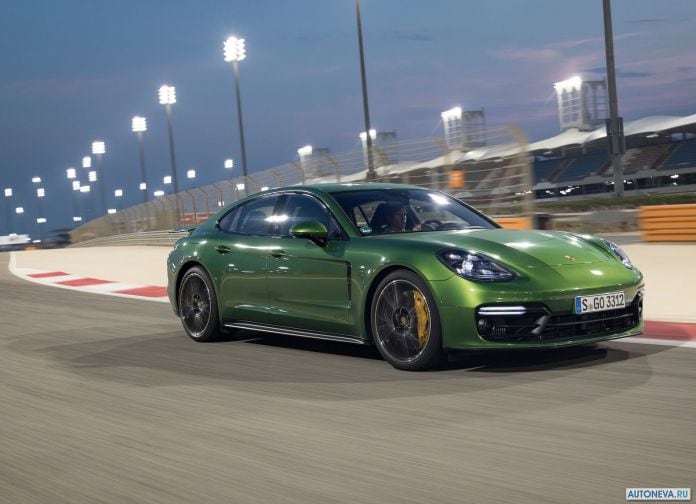 2019 Porsche Panamera GTS - фотография 19 из 238