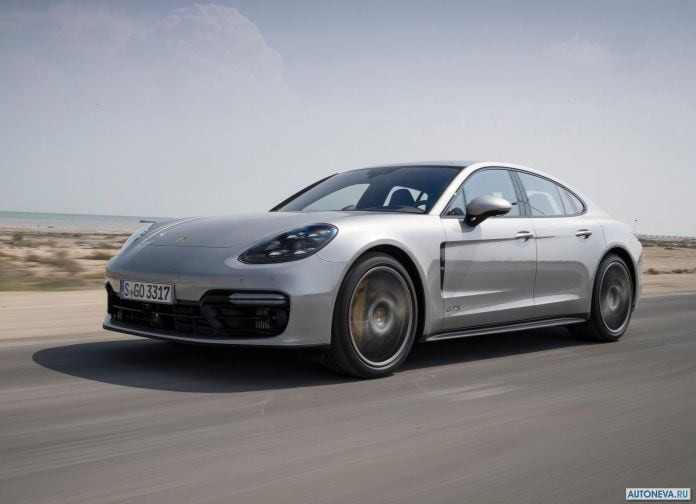 2019 Porsche Panamera GTS - фотография 37 из 238