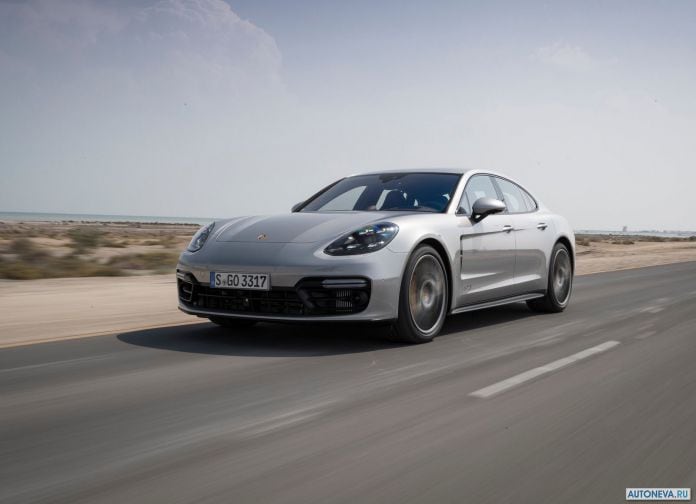 2019 Porsche Panamera GTS - фотография 38 из 238