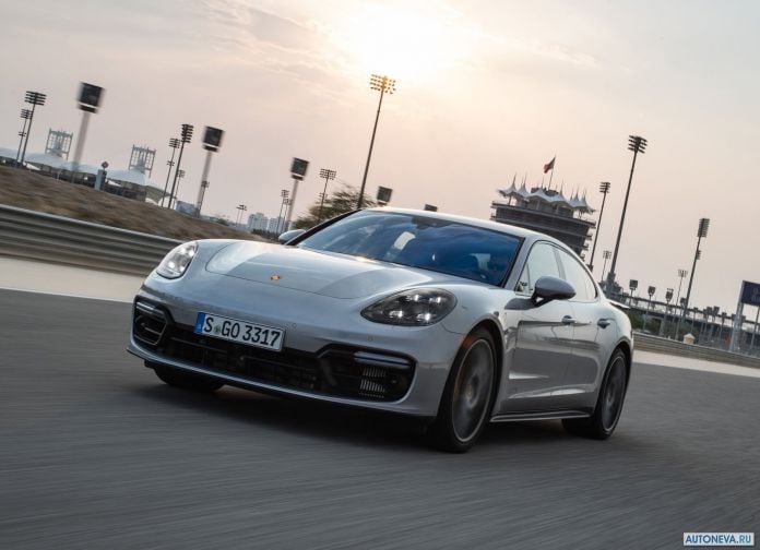 2019 Porsche Panamera GTS - фотография 43 из 238