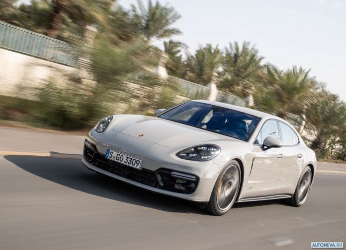 2019 Porsche Panamera GTS - фотография 50 из 238
