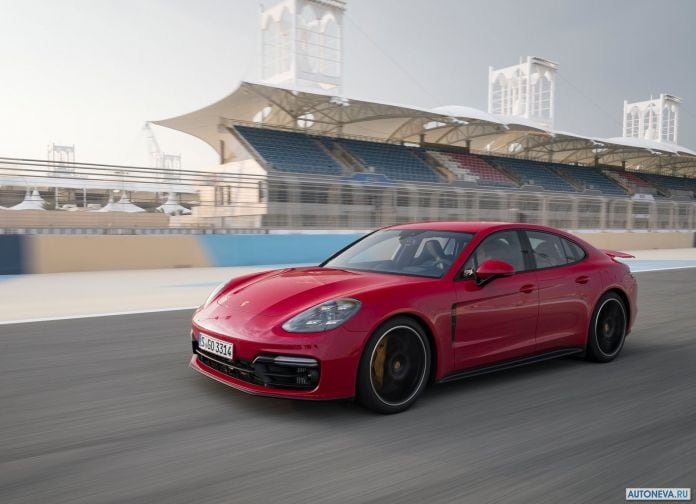 2019 Porsche Panamera GTS - фотография 65 из 238