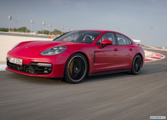 2019 Porsche Panamera GTS - фотография 67 из 238