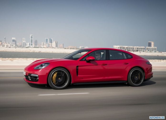 2019 Porsche Panamera GTS - фотография 71 из 238