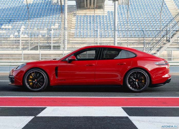 2019 Porsche Panamera GTS - фотография 73 из 238