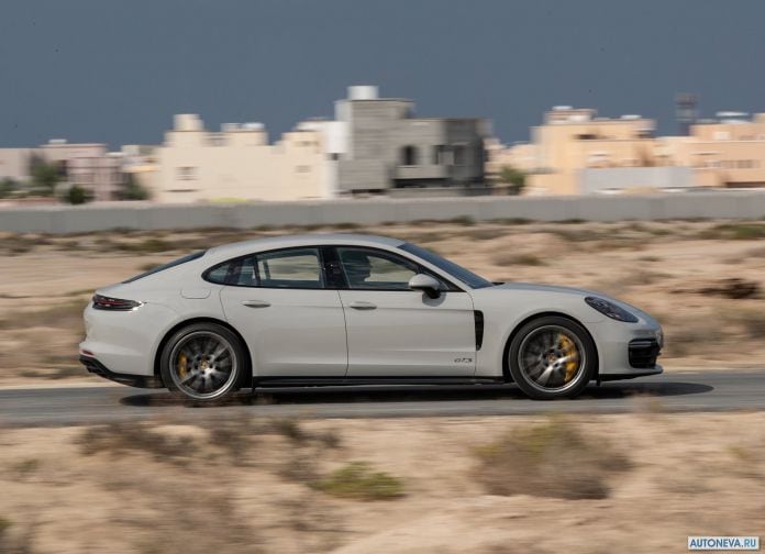 2019 Porsche Panamera GTS - фотография 83 из 238