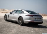 porsche_2019_panamera_gts_096.jpg
