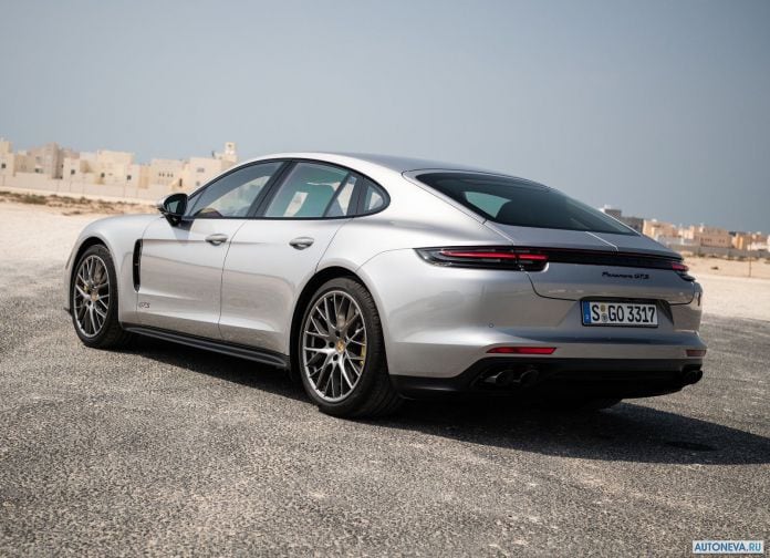2019 Porsche Panamera GTS - фотография 96 из 238