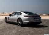porsche_2019_panamera_gts_097.jpg