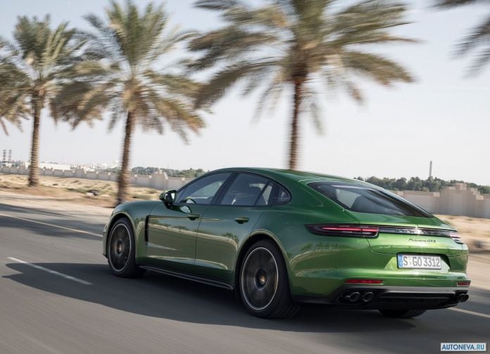 2019 Porsche Panamera GTS - фотография 103 из 238